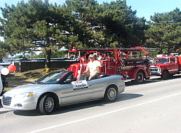 Paul participating in Canada Day 2007 Parade